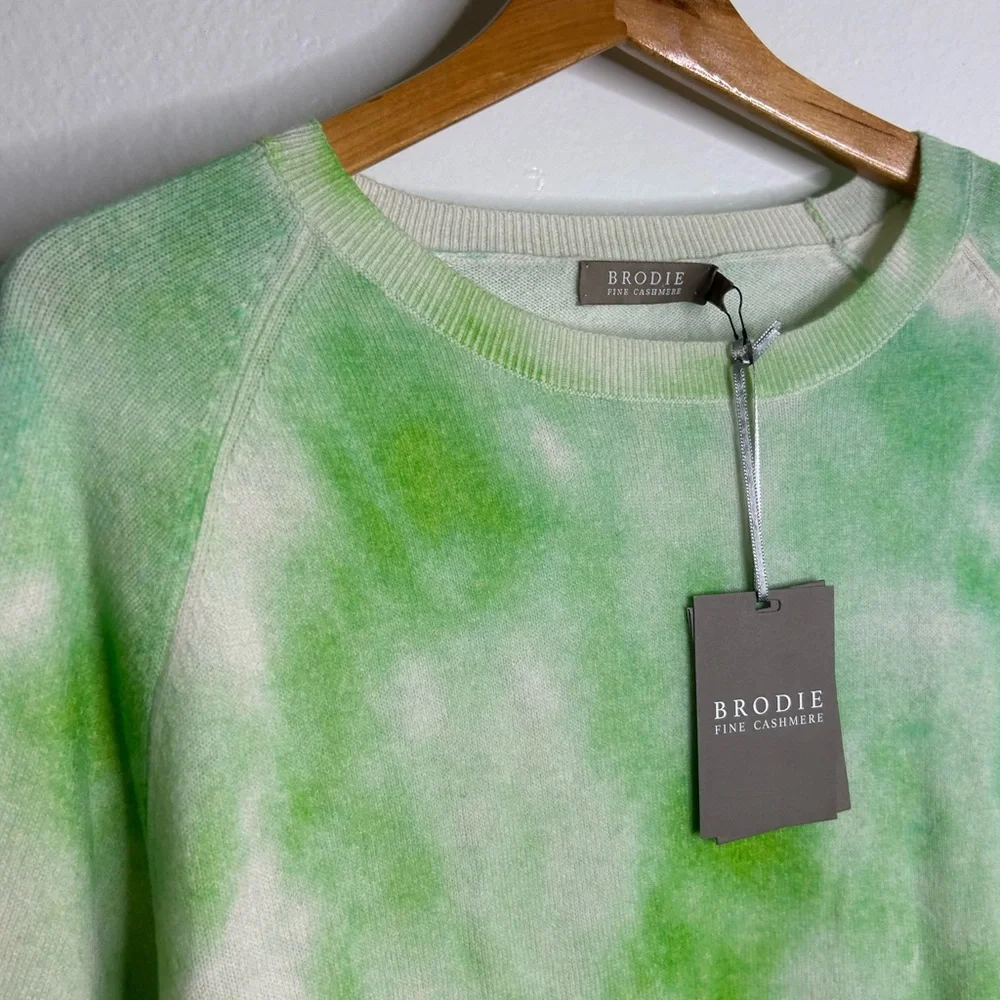 NWT Brodie Cashmere 100% Cashmere Green Tie Dye Multicolor Pullover Sweater
